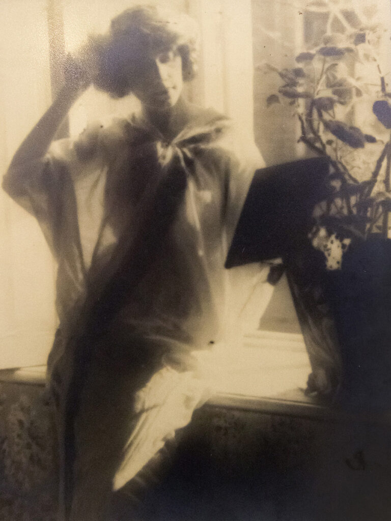 Портрет жены Зинаиды. Эривань. 1912-1913 гг. Лев Дашкевич